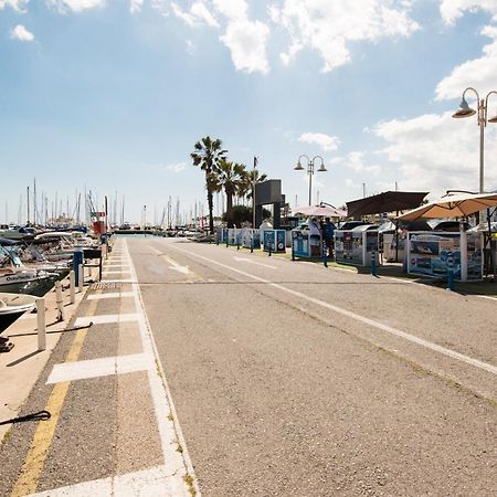 Apartmento En La Pequena Venecia, Puerto Marina เบนัลมาเดนา ภายนอก รูปภาพ