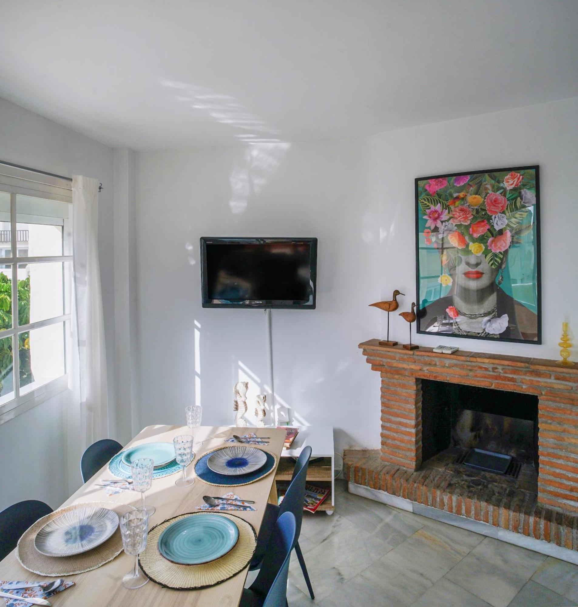 Apartmento En La Pequena Venecia, Puerto Marina เบนัลมาเดนา ภายนอก รูปภาพ