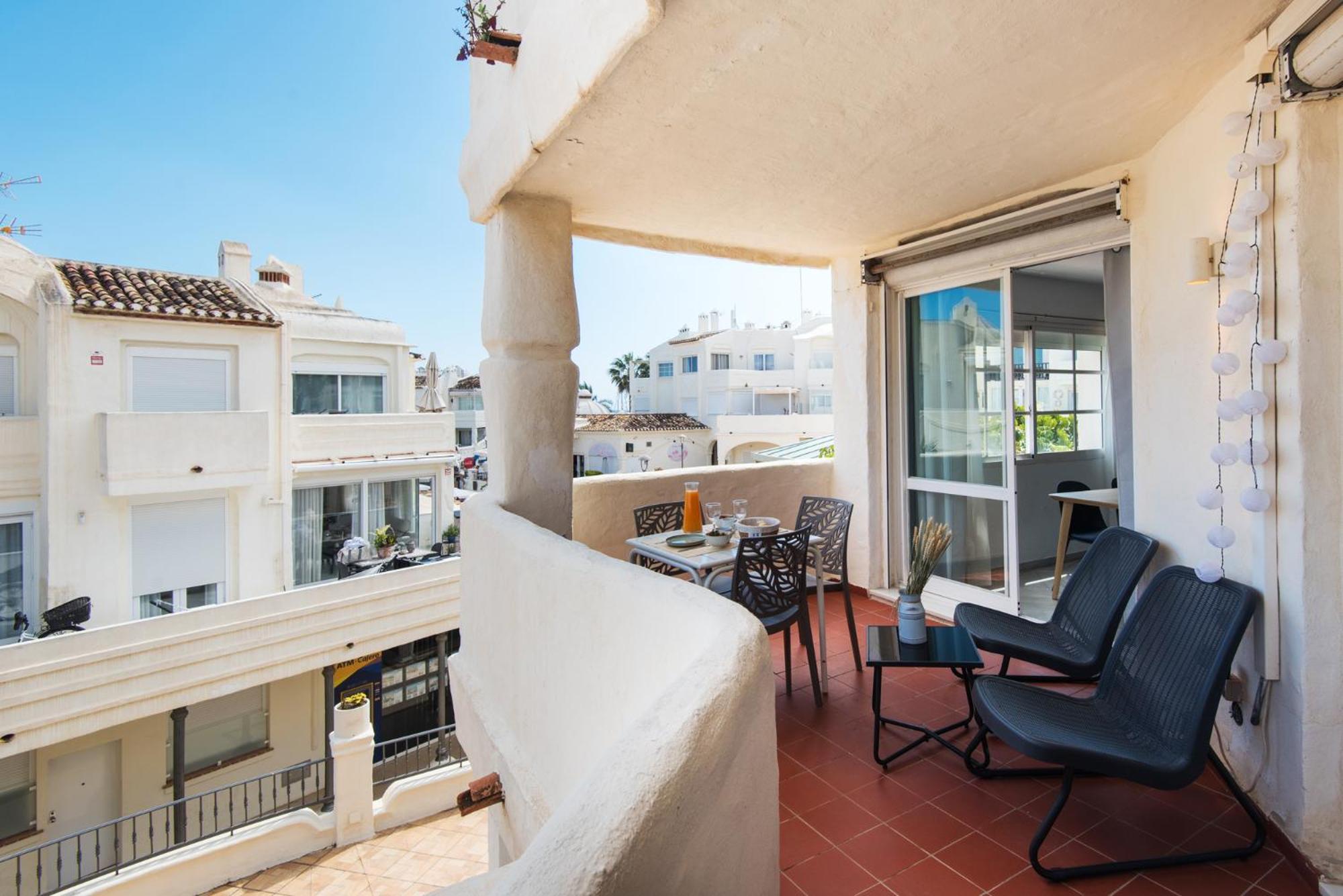 Apartmento En La Pequena Venecia, Puerto Marina เบนัลมาเดนา ภายนอก รูปภาพ