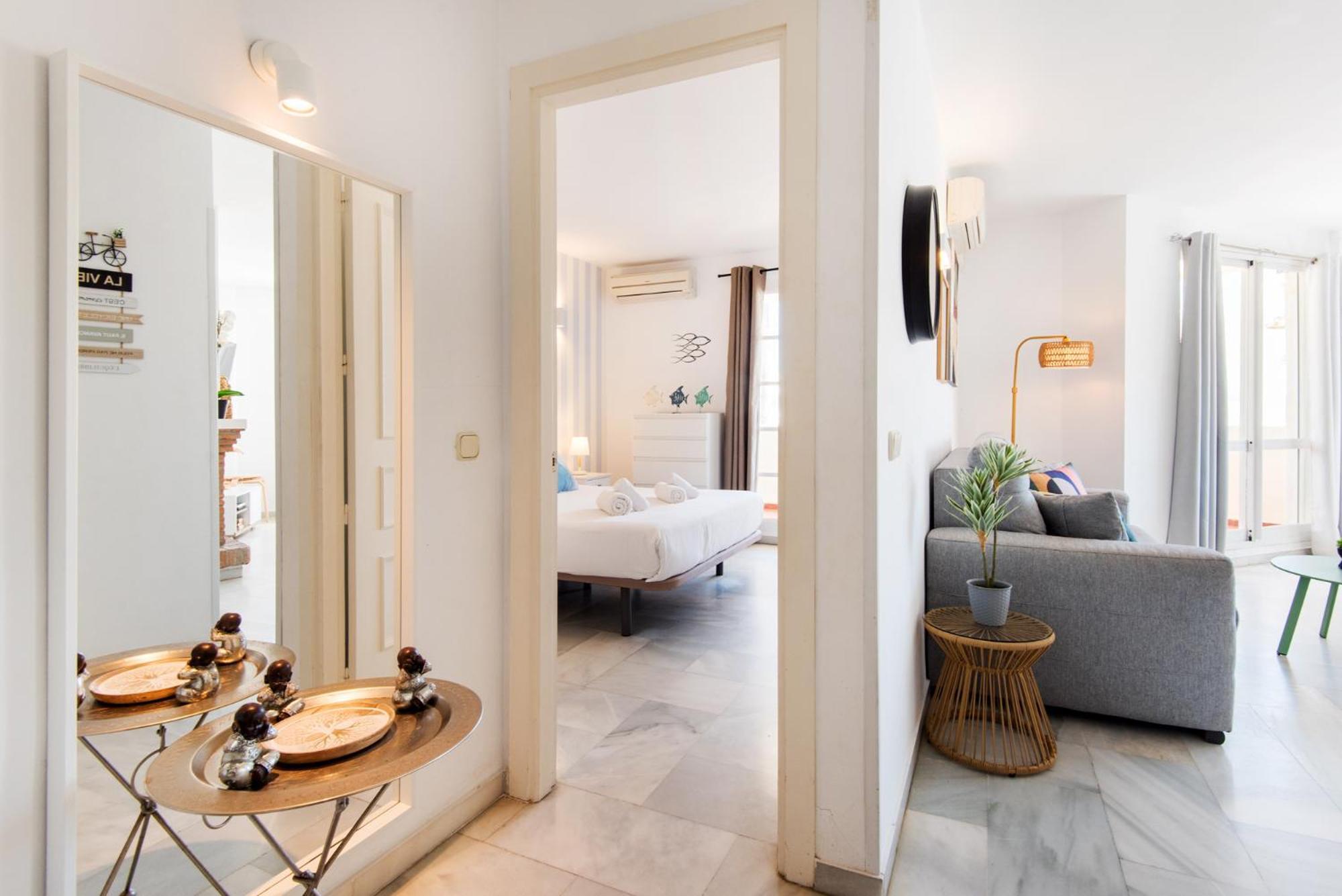 Apartmento En La Pequena Venecia, Puerto Marina เบนัลมาเดนา ภายนอก รูปภาพ